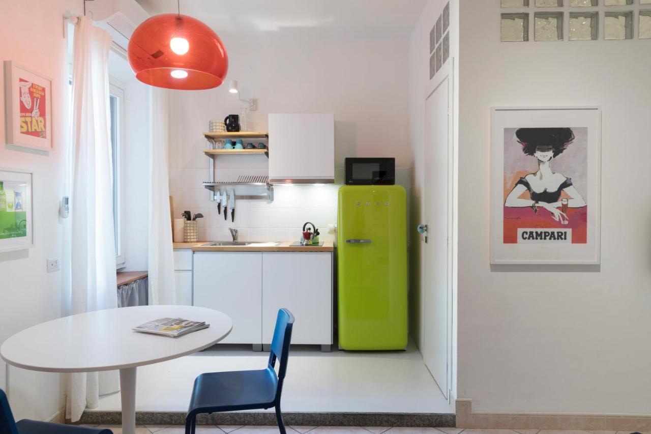 Xenia Apartments - Stylish Colorful Apt- Upbeat & Well-Connected Area Milan Bagian luar foto